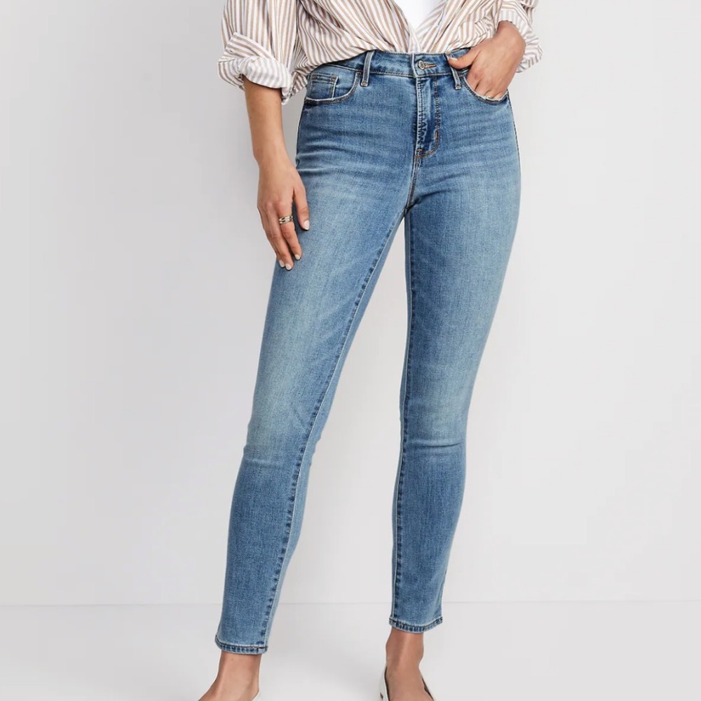 OLD NAVY jeans